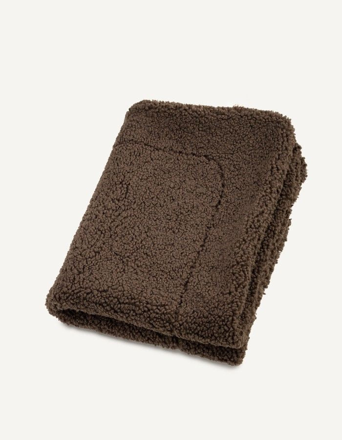 Kocyk / mata boucle dla psa HYGGE chocolate brown